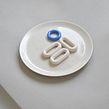 Plates for Democracy . Een project van Keramiek, Craft y  Ontwerp van Avi Ben Shoshan - 24.12.2023