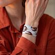 Swallows. Jewelr, Design, Pattern Design, Fashion Design, Accessor, and Design project by Marion Mazô - 01.18.2024