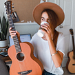 Do you need a better guitar?. Een project van  Muziek van Michelle Joyce - 19.01.2024