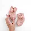 Patrón de CUTIE Socks. Arts, Crafts, Textile Design, DIY, Fiber Arts, Fashion Design, and Knitting project by Marta Porcel Vilchez - 02.10.2025