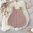 Patrón de Pelele «A» de Crochet. Un proyecto de Artesanía, Diseño textil, Tejido, DIY, Diseño de moda y Crochet de Marta Porcel Vilchez - 10.02.2025
