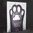 “Catch” illustrated book Ein Projekt aus dem Bereich Traditionelle Illustration, Zeichnung, H, werk, Grafikdesign, Bildende Künste und Design von Virginia Mori - 11.08.2025