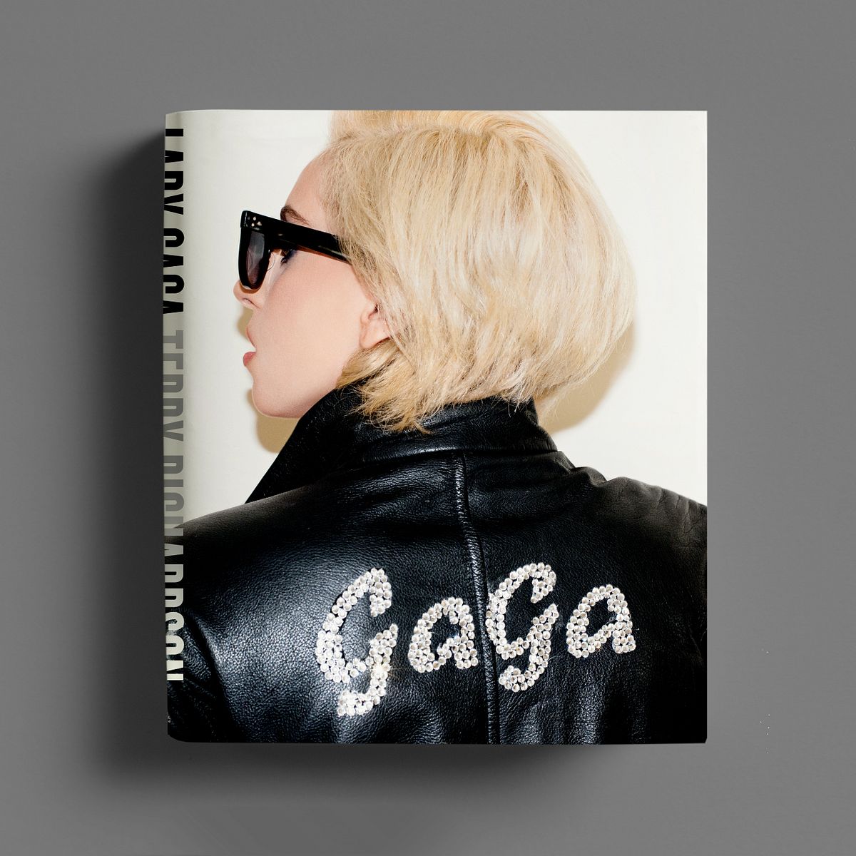 韓国ブランド通販サイト Lady Gaga x Terry Richardson | Domestika アート・デザイン・音楽