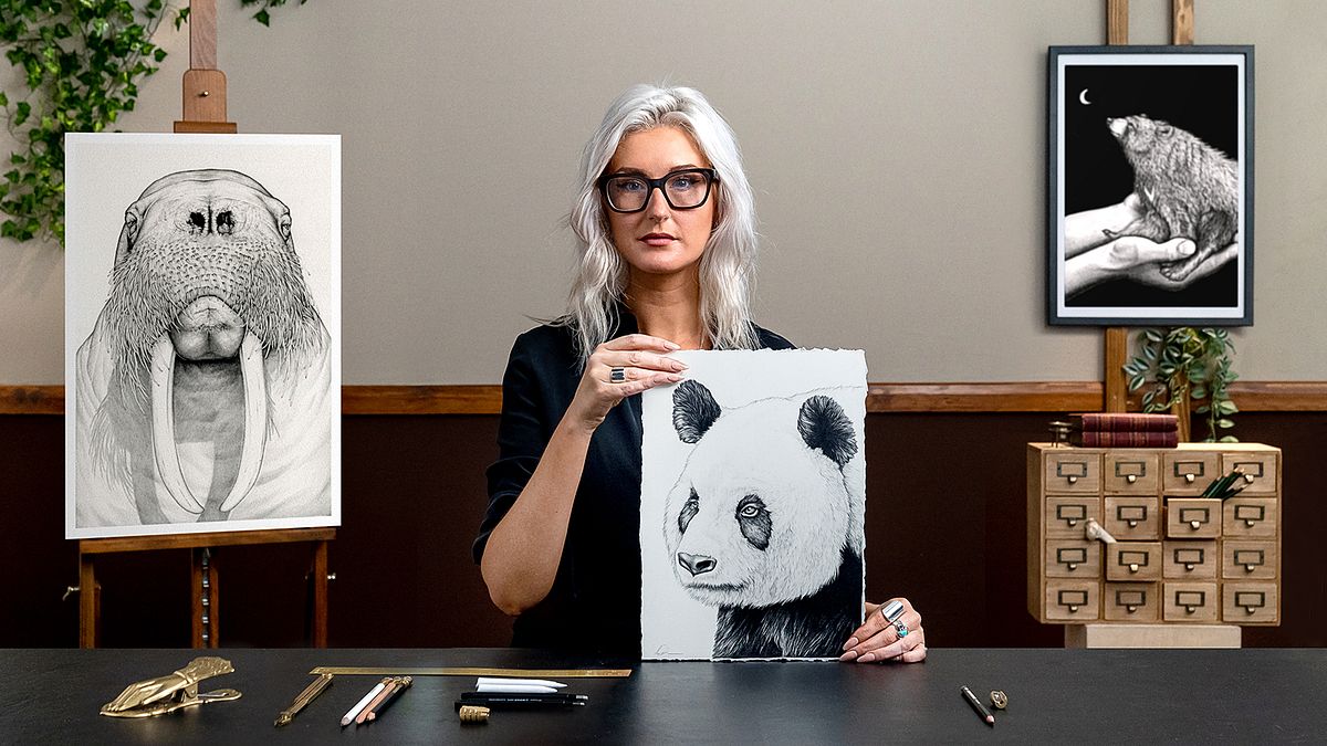 Dibujo naturalista de animales con grafito