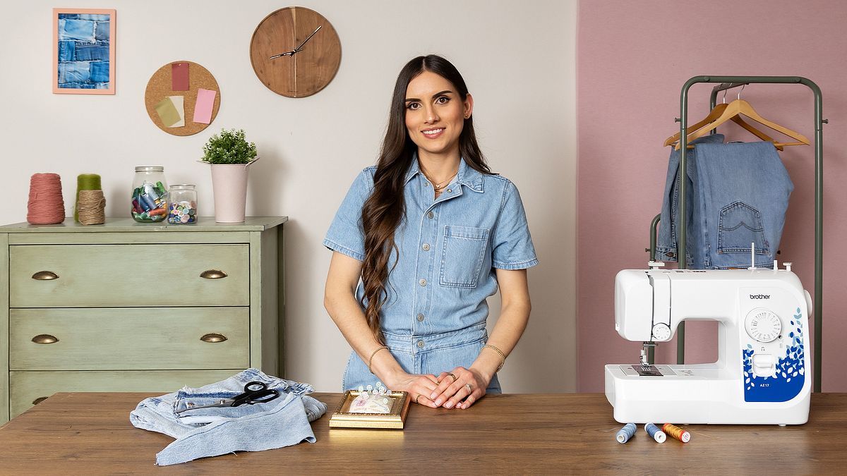 Fashion upcycling: Create a backpack with second-hand clothes