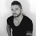 Viktor Navarro Aragon