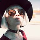 Nishka Morskoi Sverkayushchíí