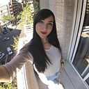 Leire G. Ruiz-Carrillo