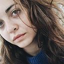 Amelia Alenza