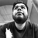 David González