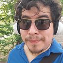 Ernesto H De la Vega