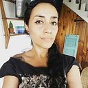 Laura Salguero