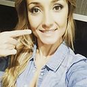 Beatriz Santa Cruz Llanillo