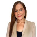 Lucía Robles Luján