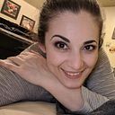 Elizabeth C Magallon