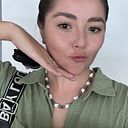 Jen Robles Gaeta