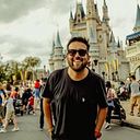 Carlos Escobar Olguín