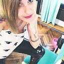 Nadia Uncos