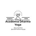 Academia Dharma yoga Chile