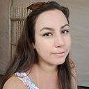 Alexandra De Tezanos Pinto