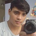 Roberto Leão