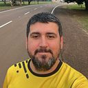 Victor R. Ruiz Garay