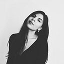 Karen Yomalli Flores