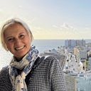 Nieves Fernández-Villavicencio