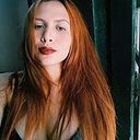 Gabriela Lobato