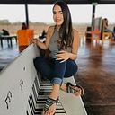 Anna Ruiz