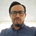 Octavio León