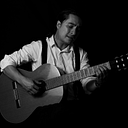 Iván León