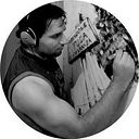 Martín Cáceres Puzzella