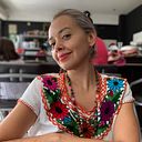 Adriana Lopez Vivero