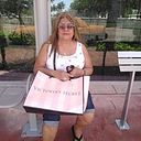 Elsa Reyes