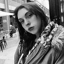 Luciana "La Maga" Magallanes