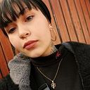 Javiera Belén Lhoest espinoza