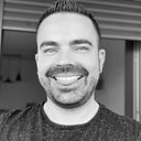 Jonathan Frías