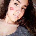 Macarena Flores Navarro