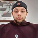 Leo Hernandez