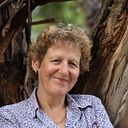 Suzanne Raine