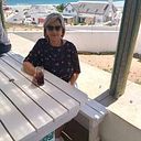 Annemarie Carstens