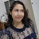 ปวีณา ศรีสุรัตน์