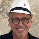 Steve Luther