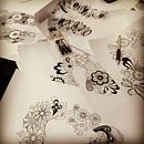 Ilustración en rotring para Catálogo Corona. Un proyecto de Ilustración tradicional de Ane Muñoz Arce - 04.02.2014
