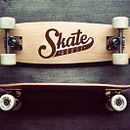 Tienda SkateHouse. Br, ing, Identit, and Graphic Design project by Ferruge Art - 03.19.2014