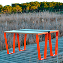 Zip Table by Melic Studio. Een project van  Ontwerp, Meubelontwerp en -bouw, Productontwerp e Industrieel ontwerp van Melic Studio - 06.07.2014