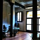 We have one of the coolest offices in Barcelona and we want to share it!  /  Tenemos una de las oficinas más chulas de Barcelona y queremos compartirla. Un proyecto de Música, Publicidad, Eventos, Cine, vídeo y televisión de Bonatarda - 15.10.2014