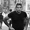 Sguardi nelle strade della Toscana. Un progetto di Fotografia di Laly Arenas - 22.10.2014