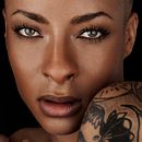 Beauty. Un progetto di Postproduzione fotografica di Fenneke Elsink - 25.10.2014